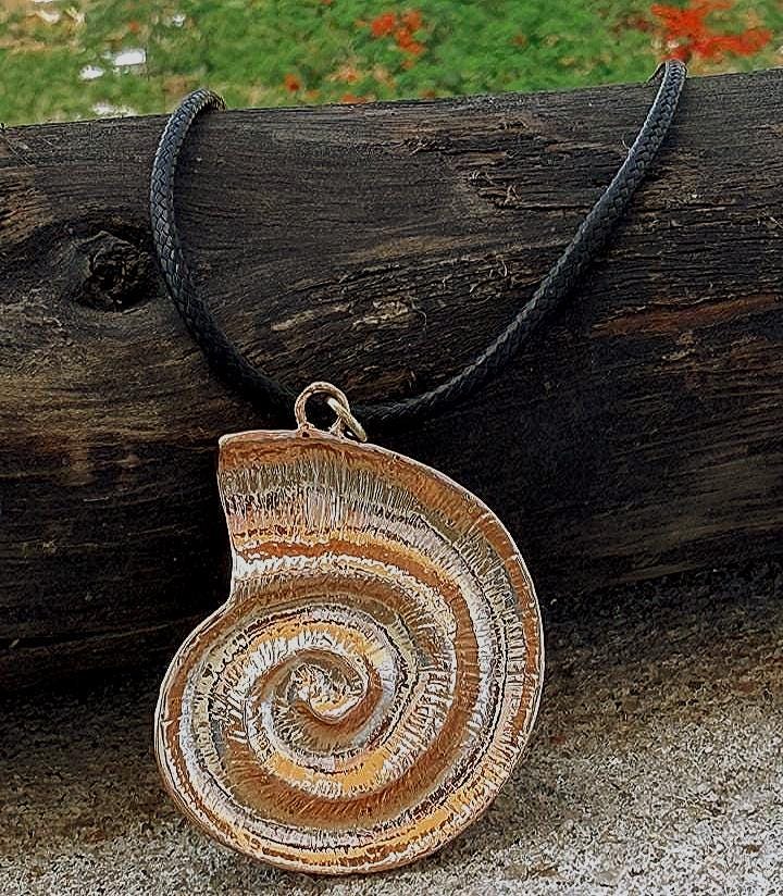 Sea Shell Pendant with Black Adjustable thread