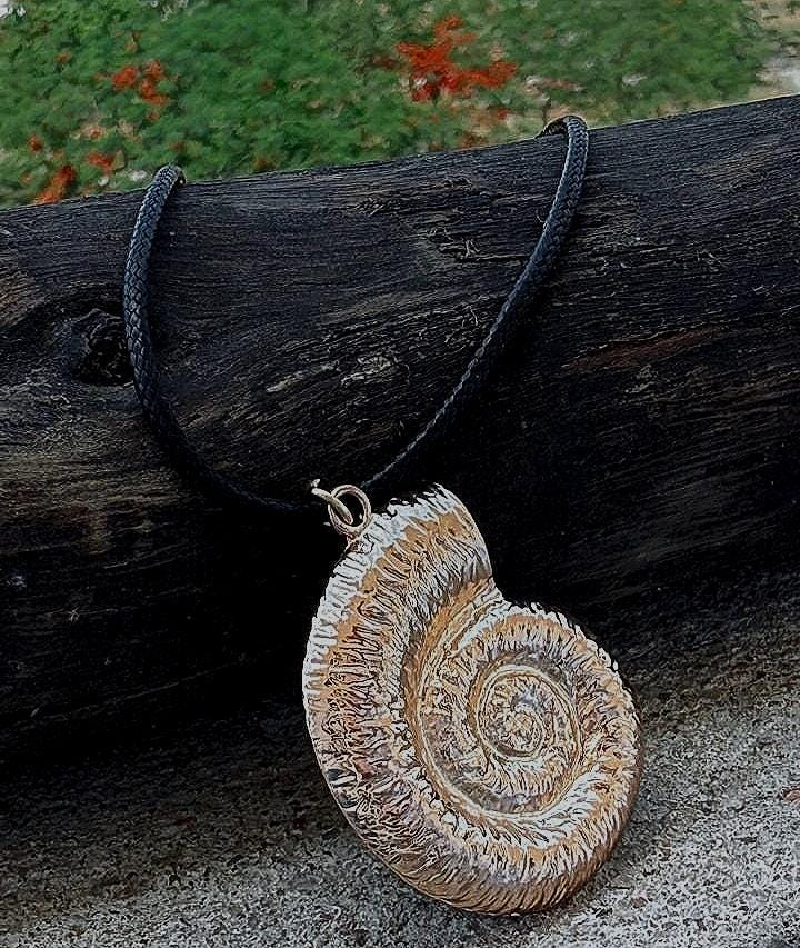 Sea Shell Pendant with Black Adjustable thread