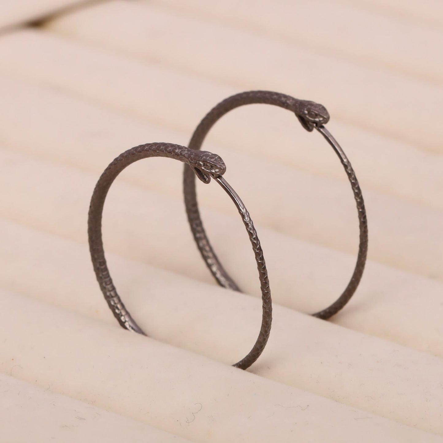 Snake Ouroboros Earrings. Snake Earrings. Snake hoops Animal Lover Gift Serpent Earrings - Snake Earrings - Animal Earrings - Gift for Her