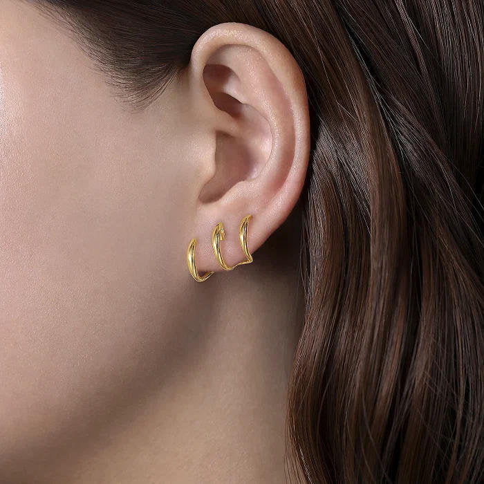 Triple Hoop Earrings, Triple Band Hoops, Bold Hoops Gold Earrings, Triple Hoops Earrings, Modern Gold Hoops, Curving Three Row Stud Earrings
