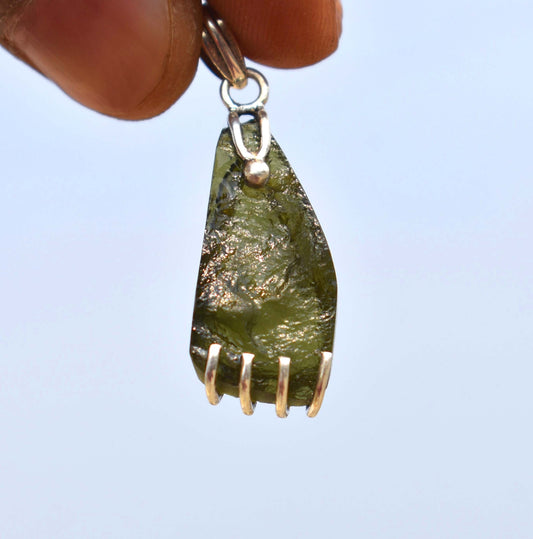 Natural 100% Genuine Raw Moldavite Pendant Meteorite 925 Sterling Silver Handmade Pendant New Design Moldavite Jewelry Gift For Women's