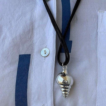 Sea Shell Pendant with Black Adjustable thread