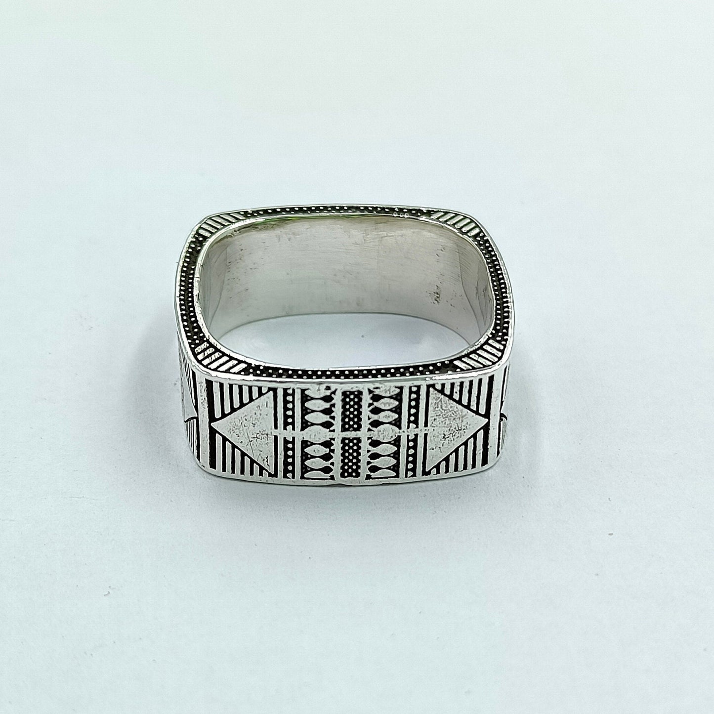 Square Band Ring, Sterling Silver Square Ring, Silver Geometric Ring, Carved square Silver Ring, Silver Square Band Ring, Men's Band Ring