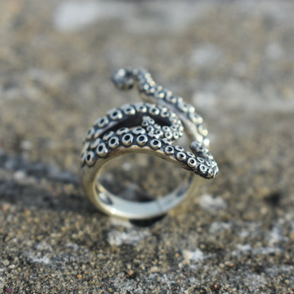 Octopus ring, gothic jewelry, mens ring Silver Octopus Ring - Adjustable Tentacles Ring, Gothic Jewelry, Punk and Emo Gift for Him/ Her