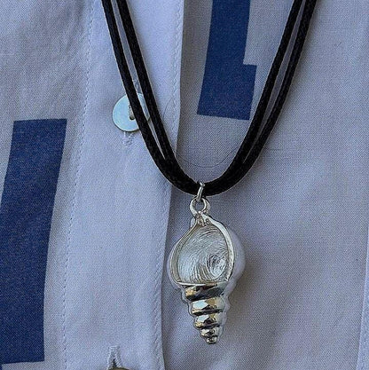 Sea Shell Pendant with Black Adjustable thread