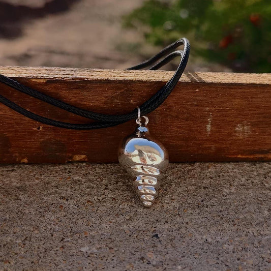 Sea Shell Pendant with Black Adjustable thread