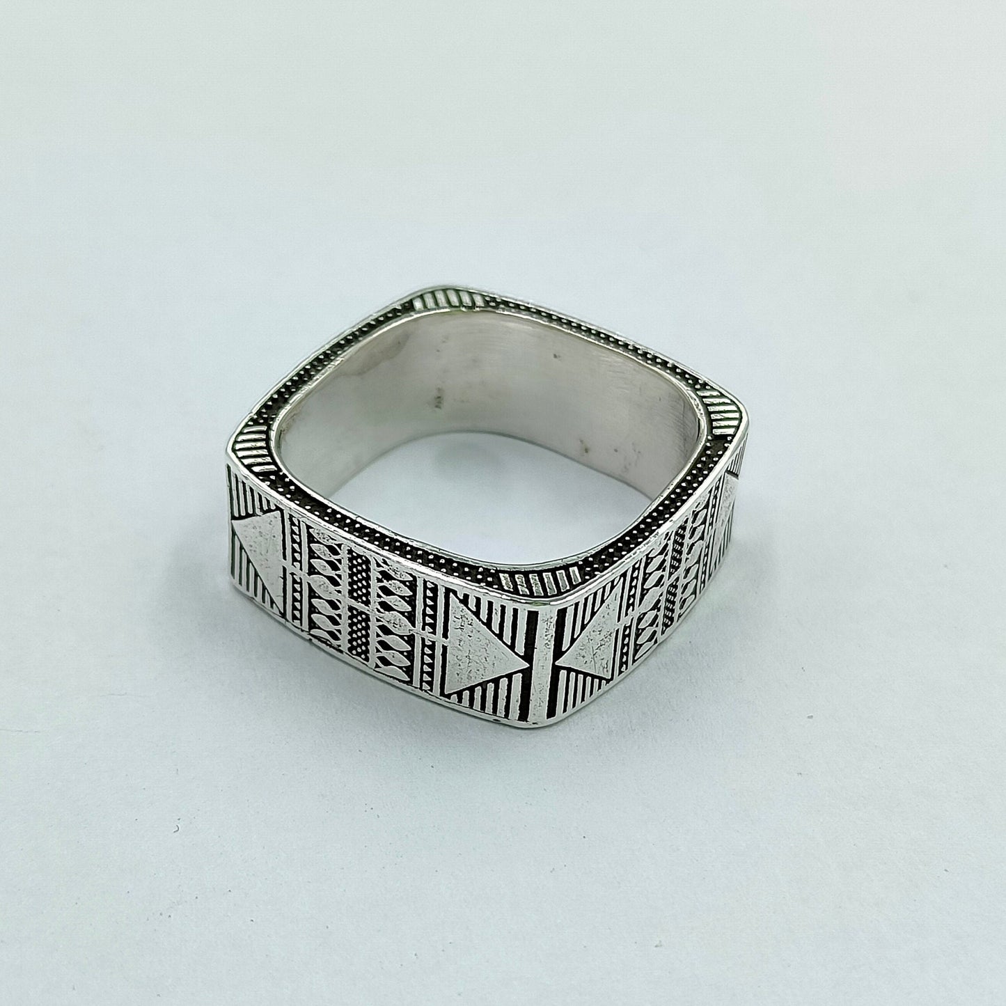 Square Band Ring, Sterling Silver Square Ring, Silver Geometric Ring, Carved square Silver Ring, Silver Square Band Ring, Men's Band Ring