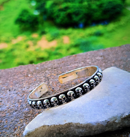 Antique silver skull cuff bracelet, skulls open cuff, unique adjustable cuff, womens punk gothic bracelet, womens gift, Silver Cuff bracelet
