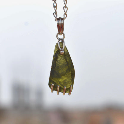 Natural 100% Genuine Raw Moldavite Pendant Meteorite 925 Sterling Silver Handmade Pendant New Design Moldavite Jewelry Gift For Women's